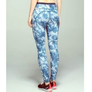 🏃🏽‍♀️Lululemon Tie Dye Speed Tight Leggings 8